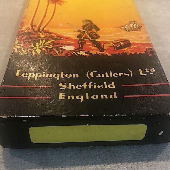 Cutlass Cutlery Sharpener Set Vtg Bakelite handles - Picture 3 of 6